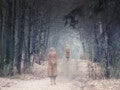 Пожилая женщина потерялась в лесу